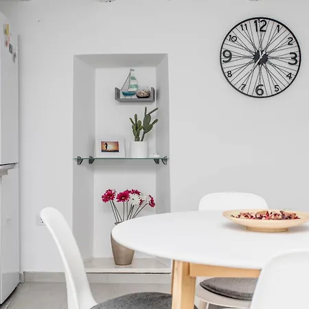 Dioniz Apartment *
